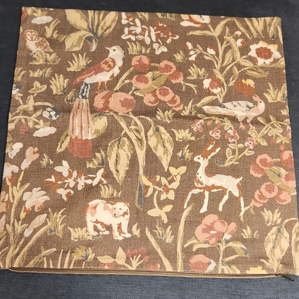 Pair Of West Elm Olive Green Animal Birds Print Decorative Pillow Cover 20